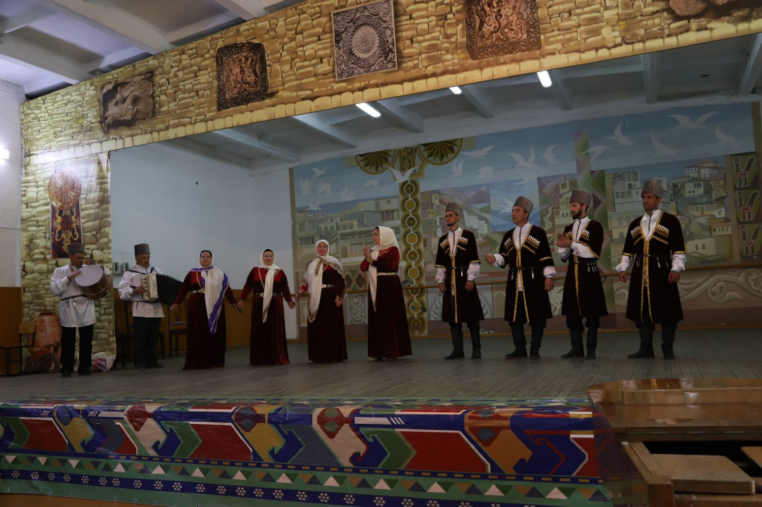 Республиканский смотр на подтверждение (присвоение) звания «Народный (образцовый) коллектив любительского творчества»