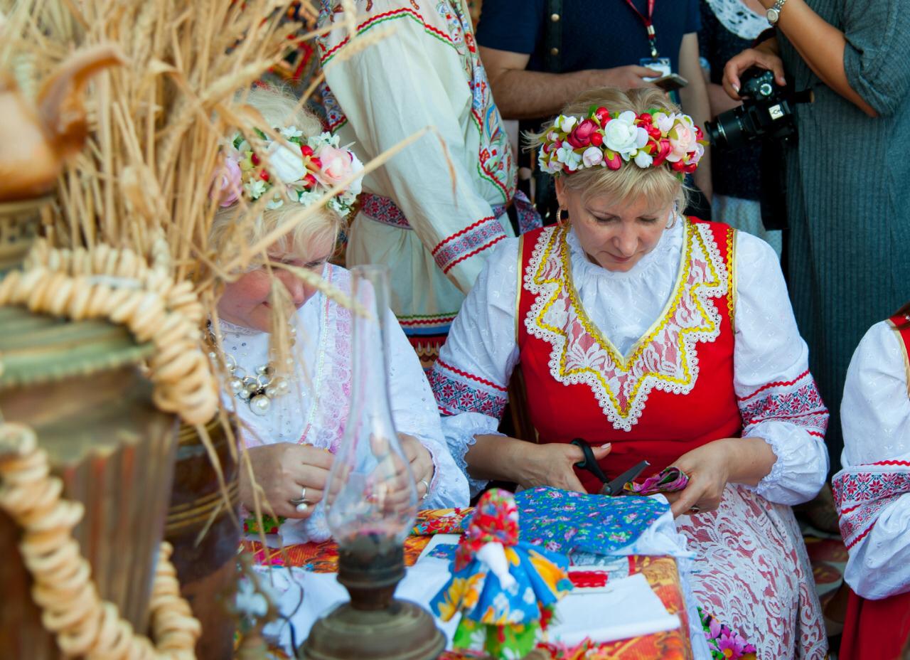 Мастер-класс «Лоскутная живопись Дагестана».