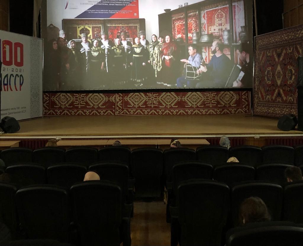 Творческий десант в Акушинском районе