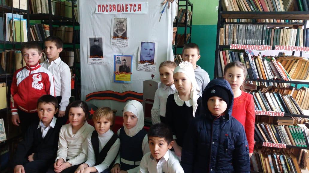 В сельском клубе с.Тушиловка Кизлярского района прошел информационный час «Отечества достойные сыны»