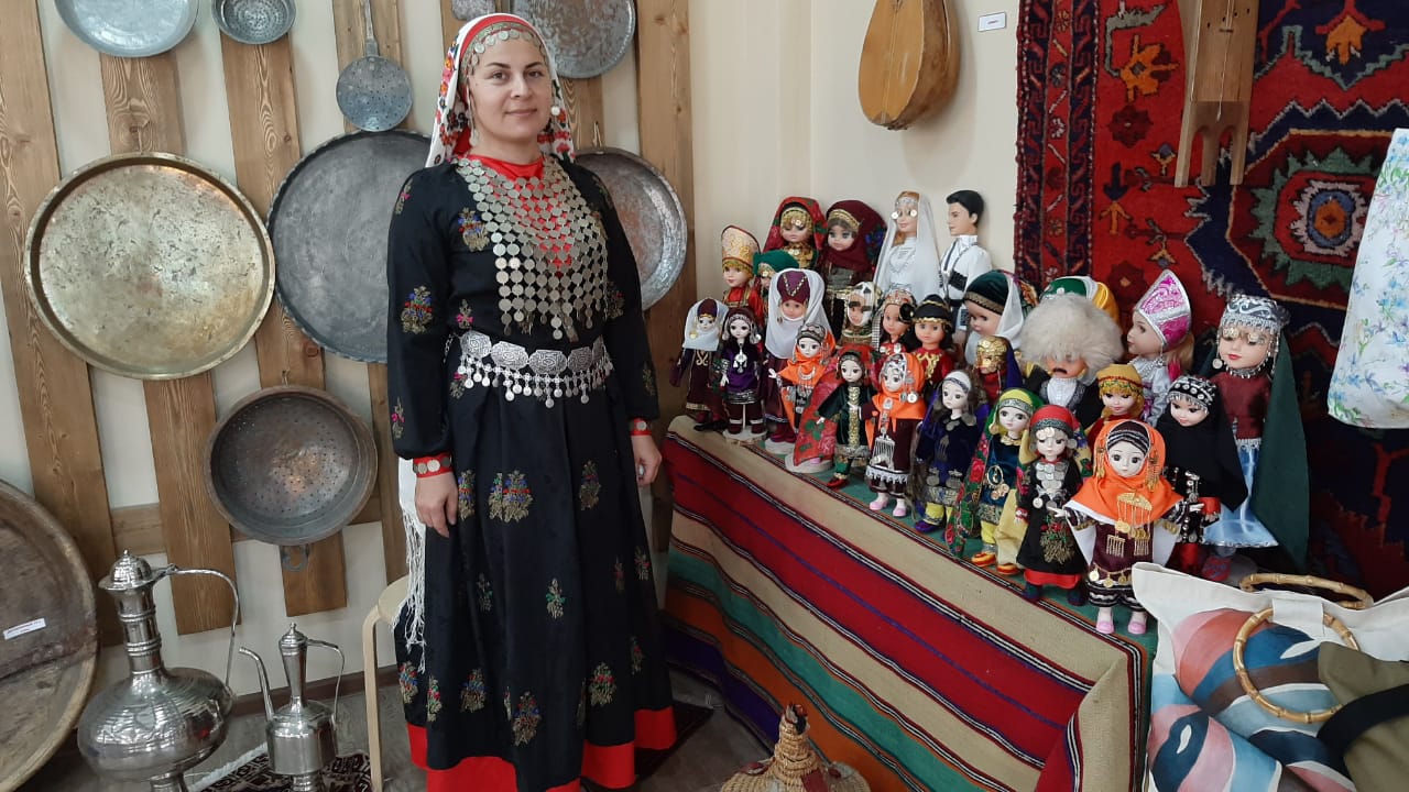 В рамках XIX Международного фестиваля фольклора и традиционной культуры «Горцы» в г.Каспийск на базе Центра традиционной культуры прошла выставка декоративно – прикладного искусства
