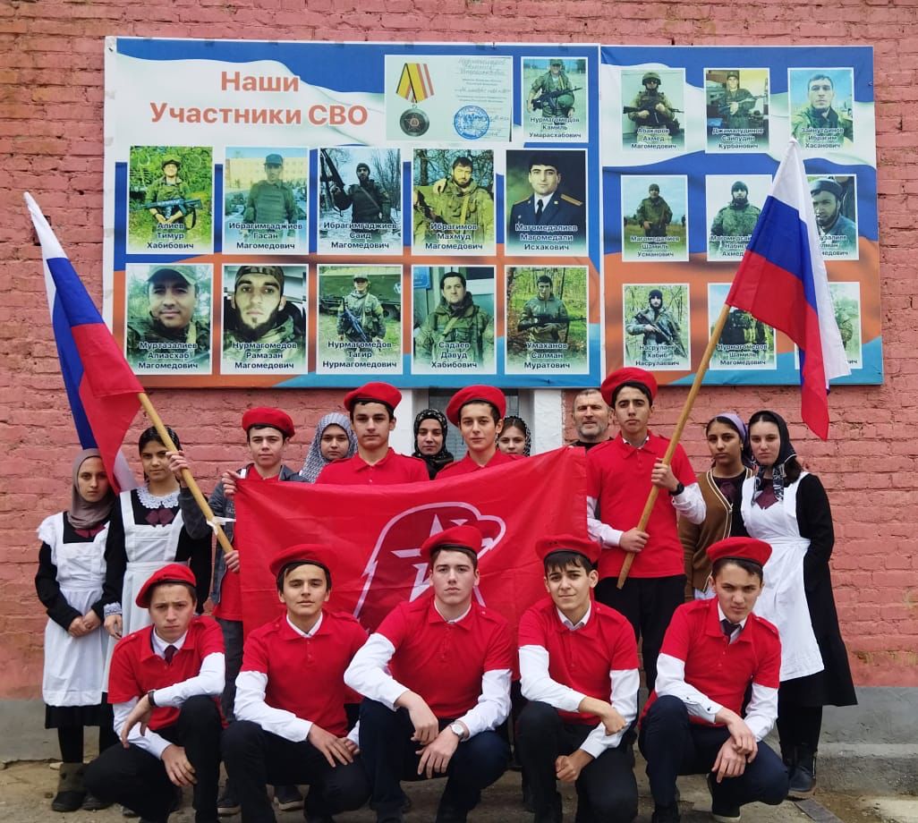 В преддверии Дня защитника Отечества в культурно-досуговых учреждениях районов и городов республики проходят мероприятия, приуроченные к этому празднику