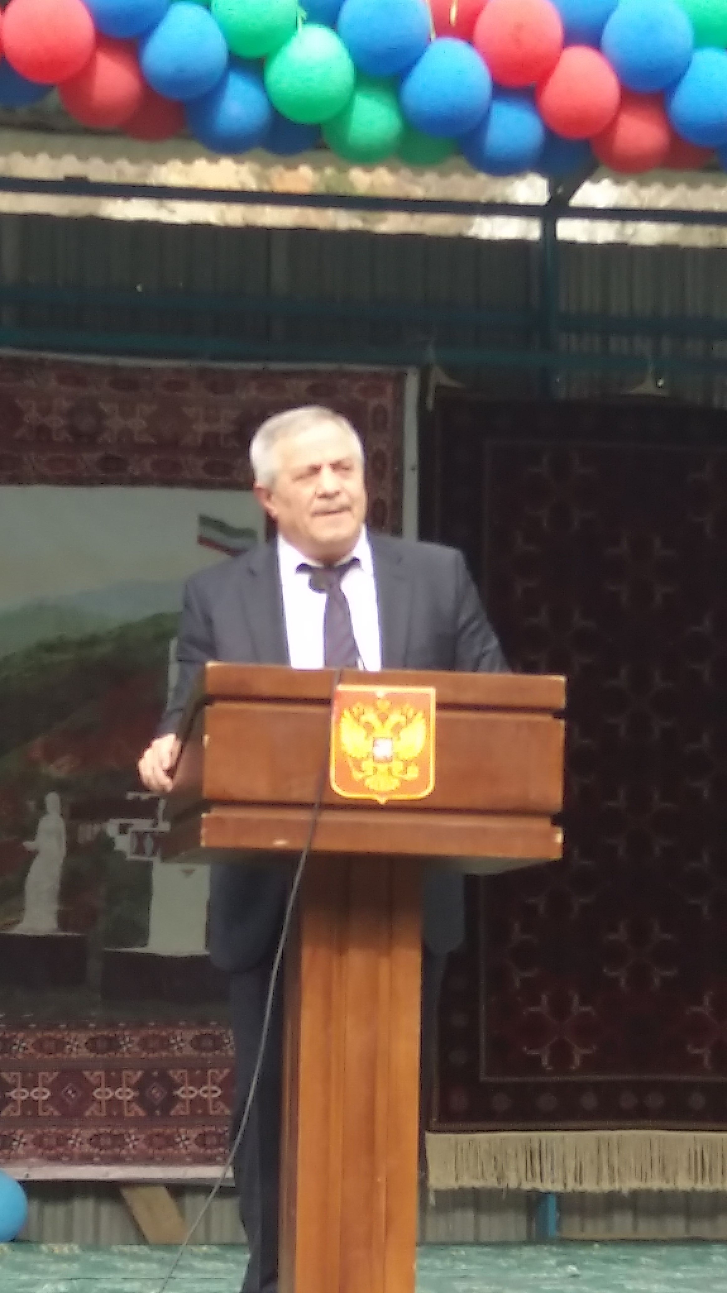 глава МО Мирзабалаев А.Н..jpeg