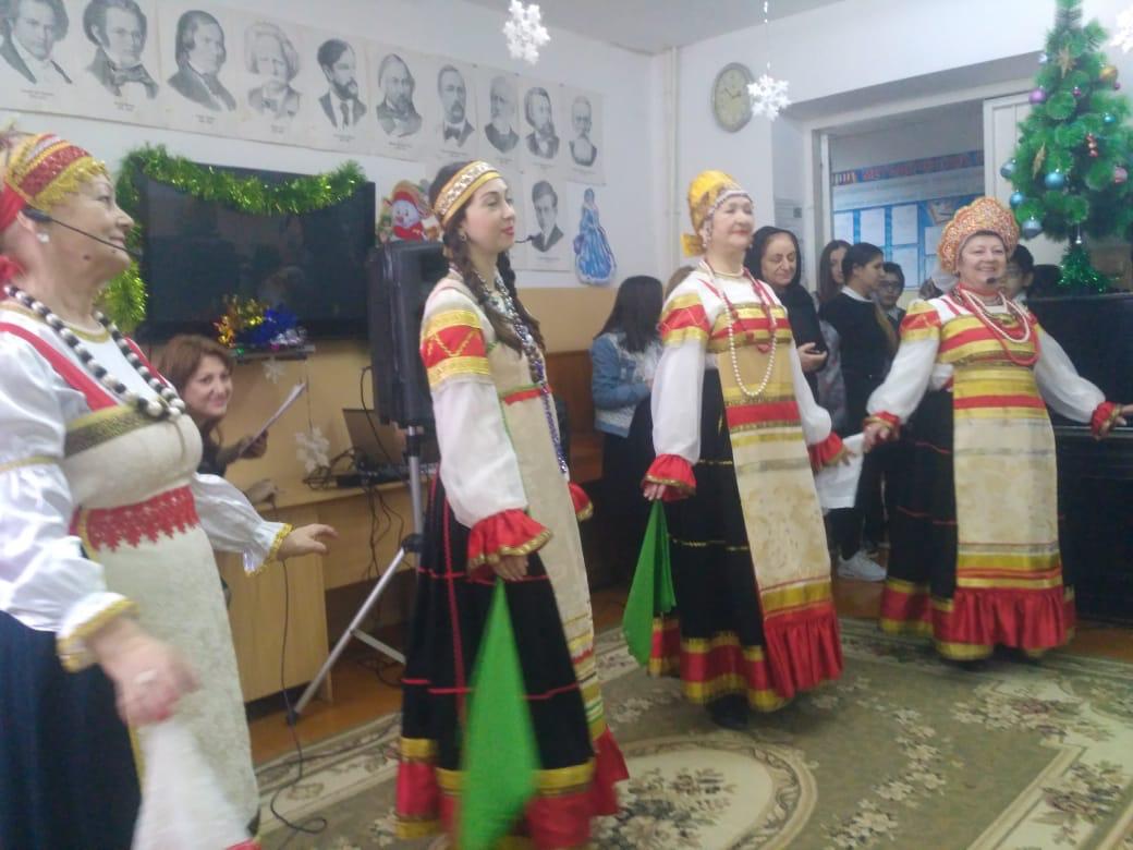 Предновогодний благотворительный концерт прошел в  школе-интернат IV вида для слепых и слабовидящих детей.