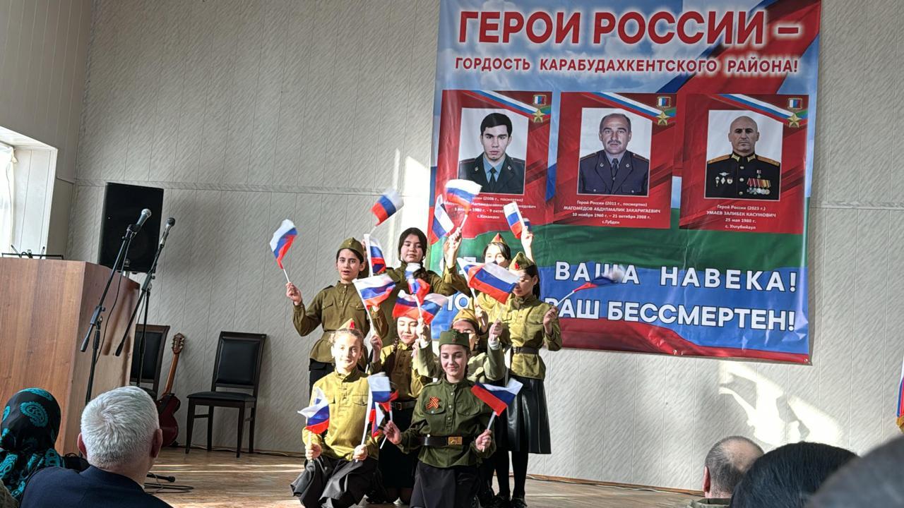 b800db08-d4e3-4397-aa73-acdce21c72ac.jpg