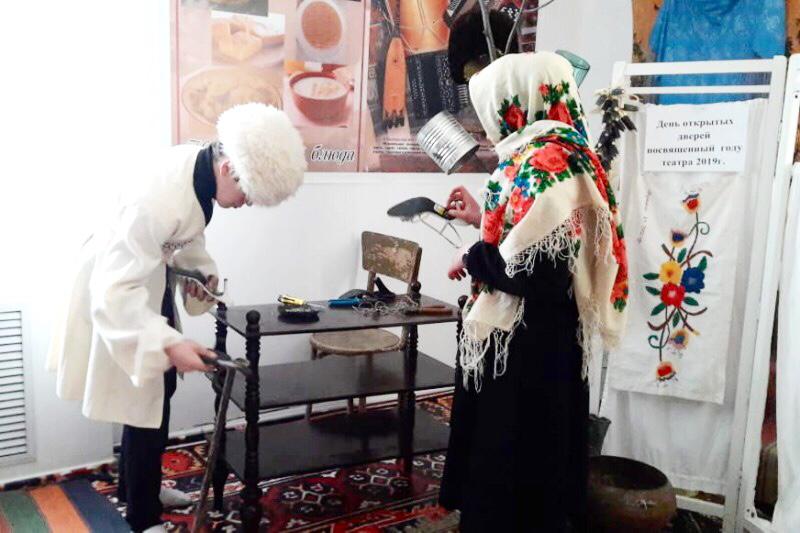 Дни открытых дверей, посвященные Году театра, прошли  в Центрах культуры  Буйнакского района.