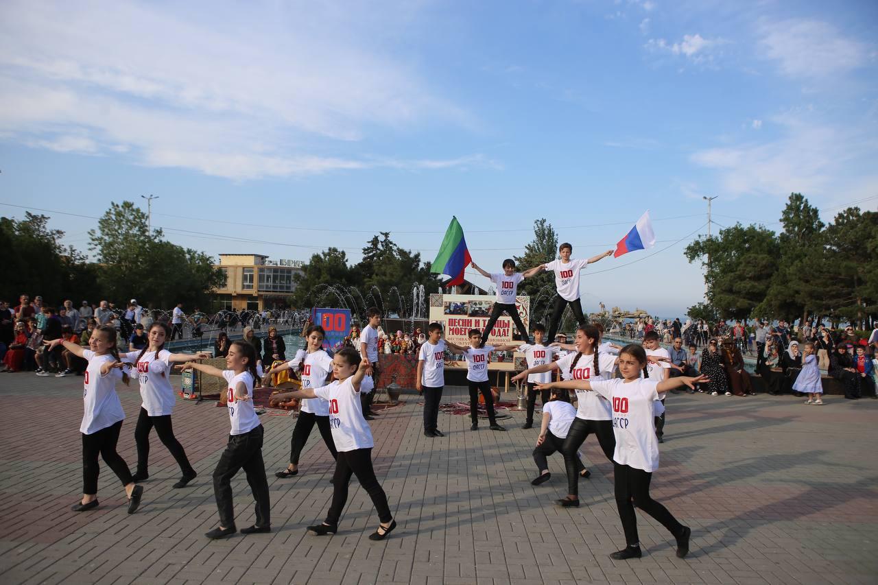 В г. Каспийске состоялся фестиваль традиционной культуры и фольклора «Песни и танцы моего народа»