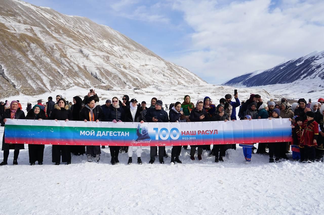 В учреждениях культуры районов прошли мероприятия, посвященные открытию Года 100-летия со дня рождения народного поэта Дагестана Расула Гамзатова