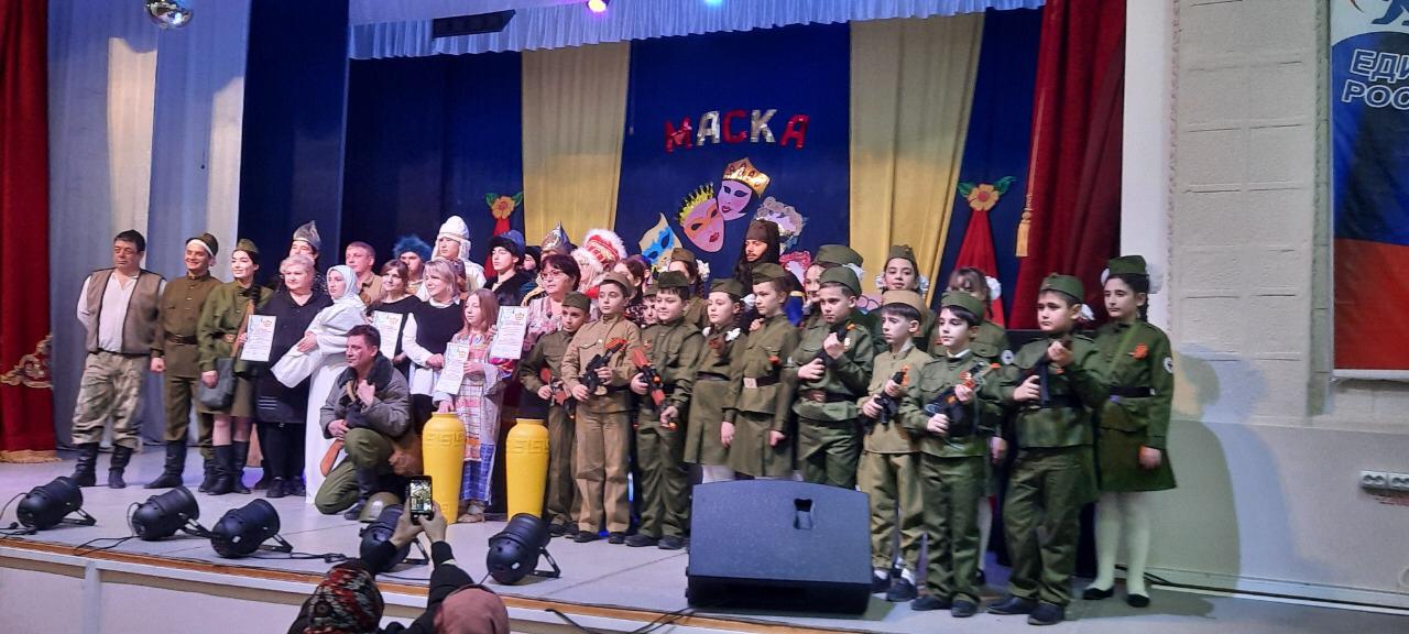  В Центре культуры г.Кизляра прошел фестиваль самодеятельных театральных коллективов «Маска»,